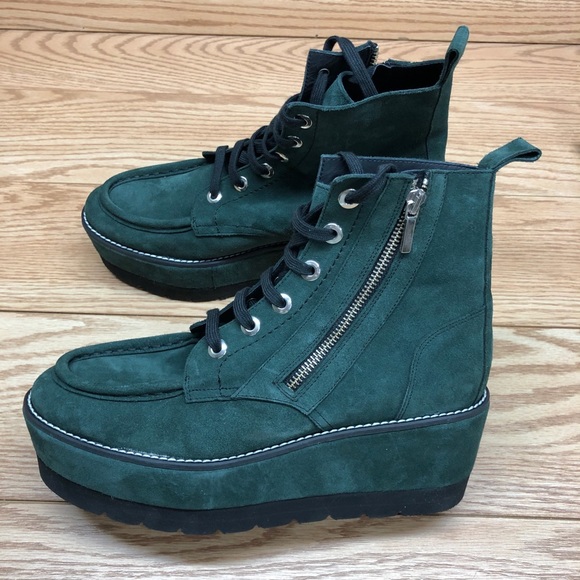 Free People Shoes - NWB Free People Women’s Suede Maverick Wedge Boots